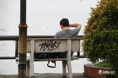 TP.HCM: Công viên bến Bạch Đằng xuống cấp trầm trọng - ảnh 12