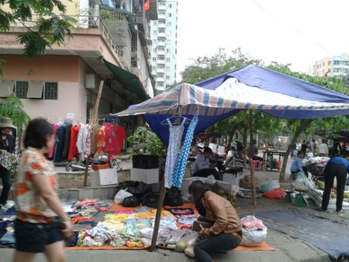 'Tầm gửi' bủa vây chung cư đông đúc bậc nhất Thủ đô - ảnh 6