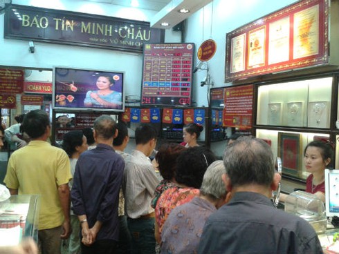 Vừa giảm giá, vàng lại hết hàng - ảnh 3