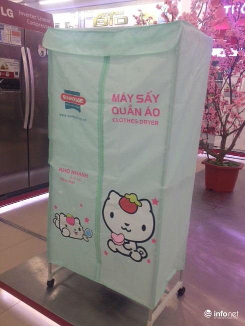 Chi tiền triệu chống nồm ẩm: Máy hút ẩm “cháy” hàng, giặt khô hốt bạc - ảnh 2