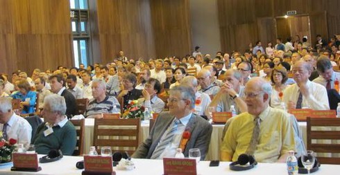 Nhiều nhà khoa học đạt giải Nobel sắp “Gặp gỡ Việt Nam” tại Bình Định - ảnh 1