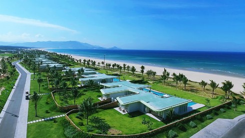 Ngắm khách sạn đẹp nhất Việt Nam khánh thành ngày 30/7 tại Quy Nhơn - ảnh 4