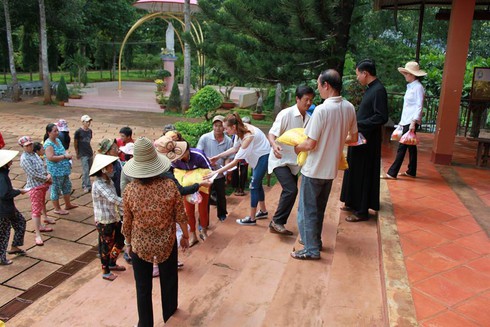 Á hậu 2 Quỳnh Giao: Từ thiện để hiểu và thêm yêu quê hương mình - ảnh 9