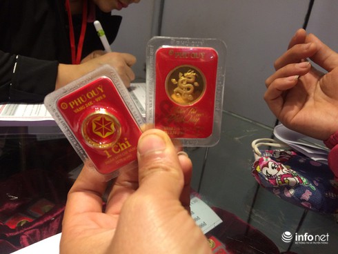 Khách gõ cửa từ 3h sáng, đại gia vàng quyết