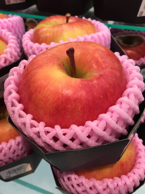 Hoa quả ngoại giá đắt gấp trăm lần, nhà giàu Việt chẳng ngại ngần móc ví - ảnh 4