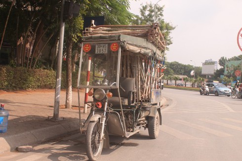 Hà Nội ra quân xử lý xe 3 bánh của thương binh giả - ảnh 6
