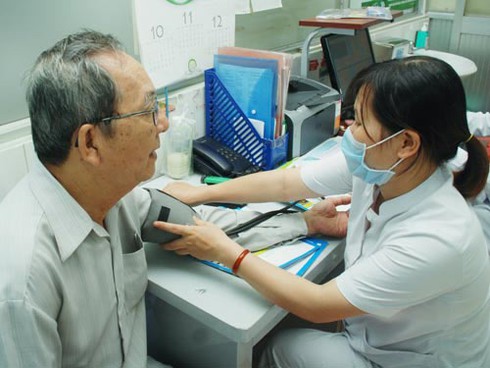 CPI tháng 1 tăng mạnh do viện phí - ảnh 1