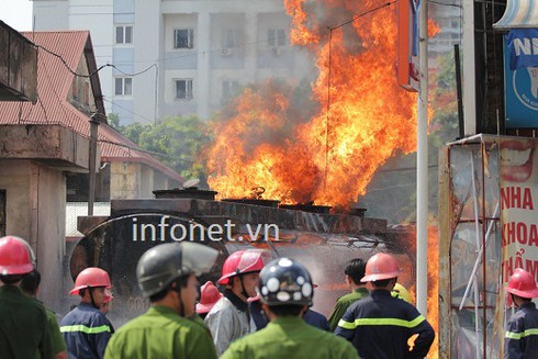 “Cháy nổ đang thách thức Quốc hội” - ảnh 1