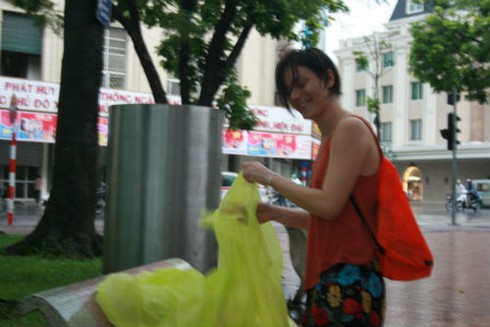 Trung tâm Hà Nội: Ngập lụt, cây đổ, giao thông ách tắc - ảnh 13