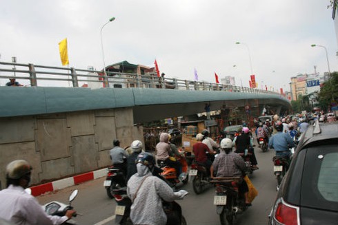 Ngày mai cầu vượt