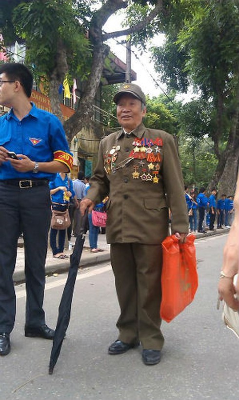 Thông trưa viếng Đại tướng Võ Nguyên Giáp tại 30 Hoàng Diệu - ảnh 11