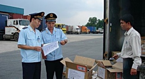 Đề nghị hải quan được quyền truy đuổi như cảnh sát - ảnh 1