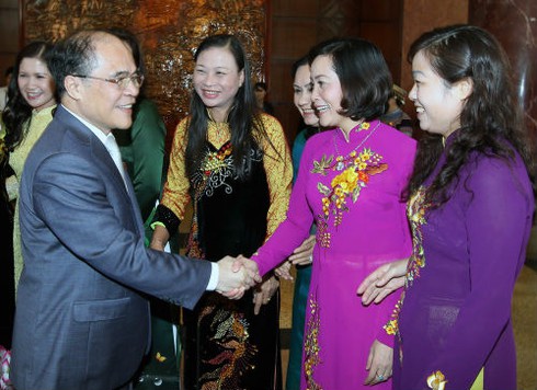 Chủ tịch Quốc hội: Quyết tâm thông qua Hiến pháp ngày 28/11 - ảnh 1
