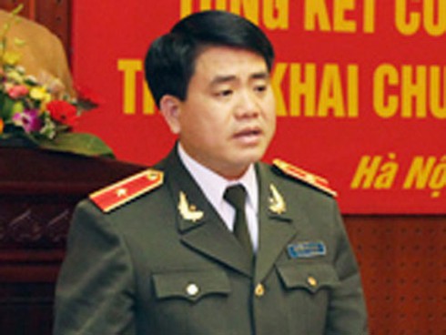 Thấy gì qua việc tướng Chung xử lý gấp cán bộ? - ảnh 1