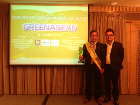 Sếp ngân hàng rời phố về quê nối nghiệp cha - ảnh 1