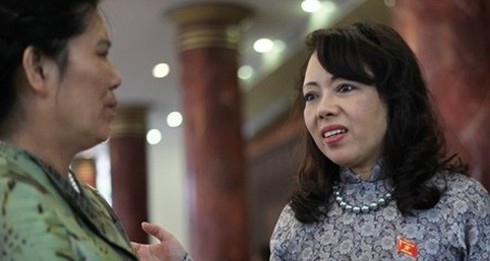 Bộ trưởng Tiến: Không dung túng, bao che các vi phạm y đức - ảnh 1