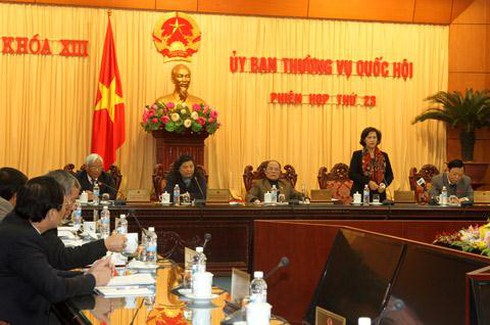 Thường vụ Quốc hội mổ xẻ vòng luẩn quẩn