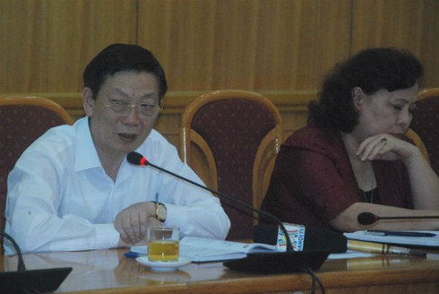 Chủ tịch Hà Nội: Kể cả chở téc nước tới từng hộ dân cũng phải làm! - ảnh 1