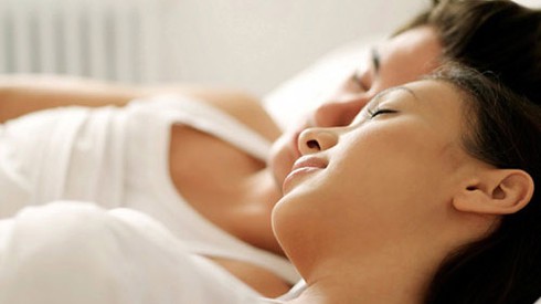ĐBQH: Đề nghị cấm dịch vụ “ngủ ôm trong sáng” để tránh hệ lụy - ảnh 2