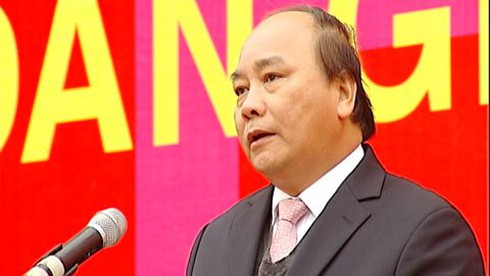Phó Thủ tướng Nguyễn Xuân Phúc: Buộc thôi việc cán bộ tiếp tay cho buôn lậu - ảnh 1