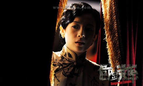 'Phim nóng' của Jang Dong Gun - Trương Bá Chi tới Việt Nam