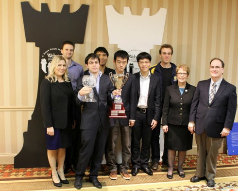 Lê Quang Liêm trở thành cựu vương SPICE CUP 2012