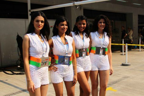 Người đẹp Ấn Độ rạng rỡ trong ngày Sebastian Vettel lập kỷ lục