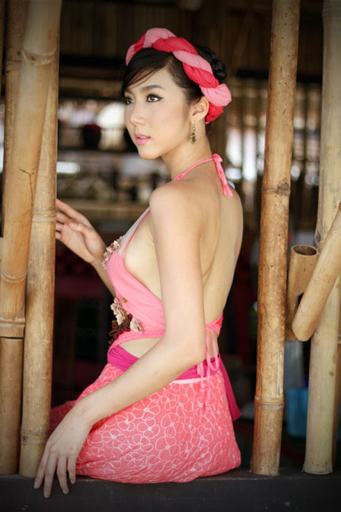 Hà Tăng xuất chiêu đánh Thanh Hằng trong 'Mỹ nhân kế'