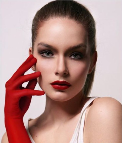 7 bước trang điểm che đi tàn nhang - ảnh 7