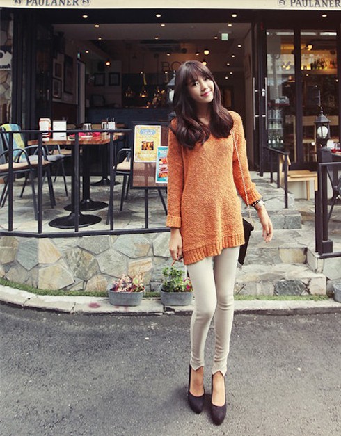 Diện áo len mỏng trẻ trung, phong cách 34