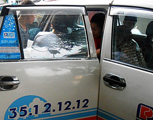 Giải cứu 18 lao động “nhí” bị bóc lột ở cơ sở may tư nhân 2