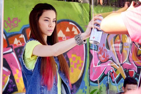 Hà Hồ cuốn hút với phong cách đường phố - ảnh 4