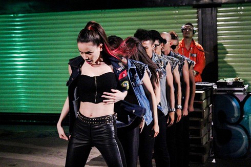 Hà Hồ cuốn hút với phong cách đường phố - ảnh 10