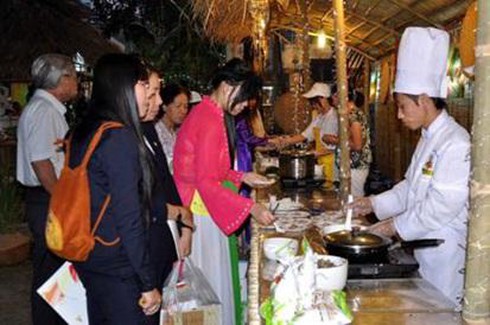 Liên hoan ẩm thực Món ngon các nước