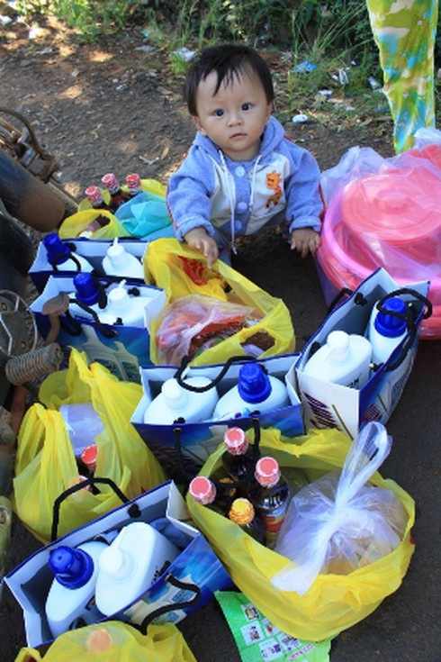 Phiên chợ hàng Việt cuối cùng tại Đồng Tháp - ảnh 5