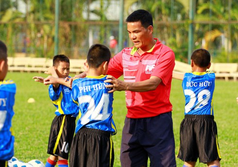 PVF tiếp tục tuyển sinh các cầu thủ nhí - ảnh 1
