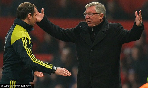 Sir Alex, Nani chịu phạt từ UEFA - ảnh 1