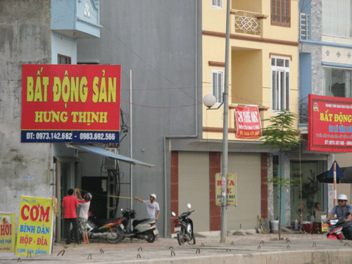Sóng đại hạ giá nhà đất Hà Nội lan rộng - ảnh 2
