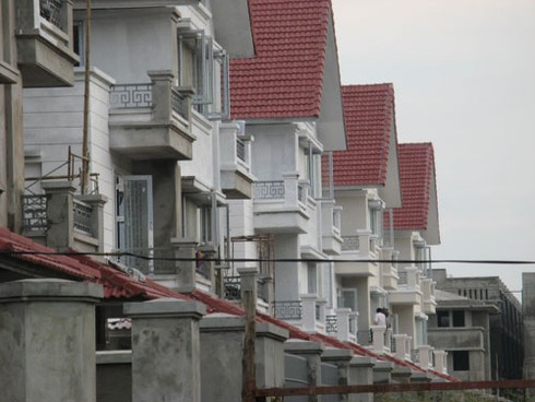 Khu đô thị bỏ hoang vì khách hàng không nhận nhà - ảnh 5