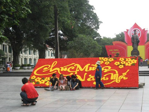 Hà Nội rực rỡ nghệ thuật hoa trong dịp đón Xuân mới - ảnh 15