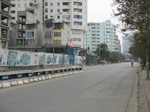 Hà Nội lạ lẫm và tĩnh lặng - ảnh 12
