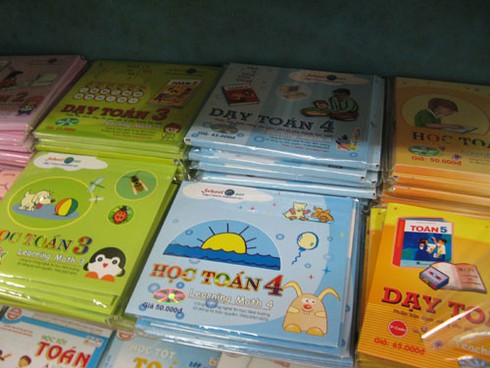 Đồ dùng, đĩa phụ trợ học tập: Giá