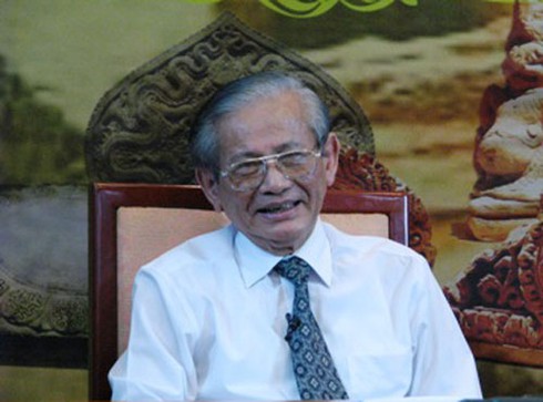 GS Phan Huy Lê: SGK vắng bóng Đại tướng là điều rất buồn - ảnh 1