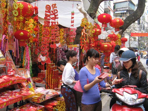 Nhộn nhịp phố ông Công, ông Táo - ảnh 10