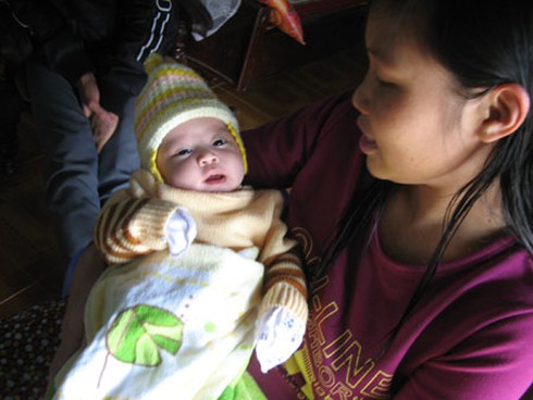 Xông đất gia đình công dân thứ 90 triệu - ảnh 1