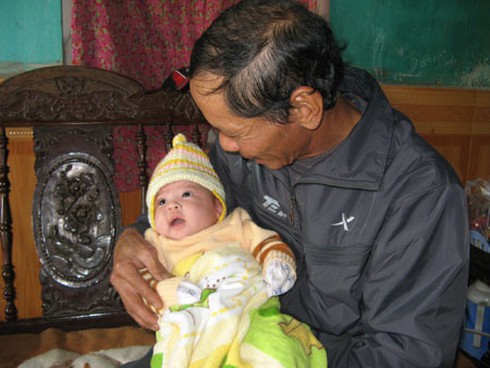 Xông đất gia đình công dân thứ 90 triệu - ảnh 5