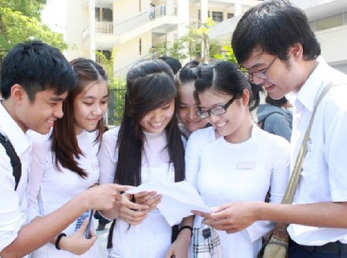 Đại học kiểm sát Hà Nội phỏng vấn để lấy thí sinh - ảnh 1