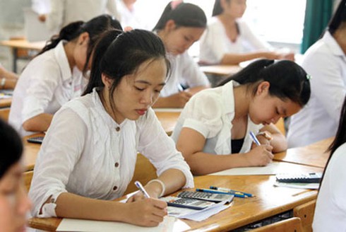 Dạy môn tự nhiên bằng tiếng Anh: Giám đốc Sở GD&ĐT Nam Định nói gì? - ảnh 1