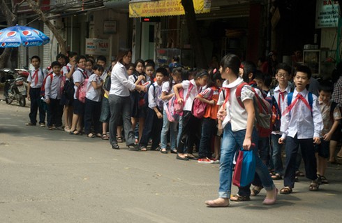 Hà Nội: Tai nạn giao thông rình rập HS học bán trú nhà dân - ảnh 2