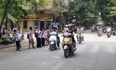 Hà Nội: Tai nạn giao thông rình rập HS học bán trú nhà dân - ảnh 5